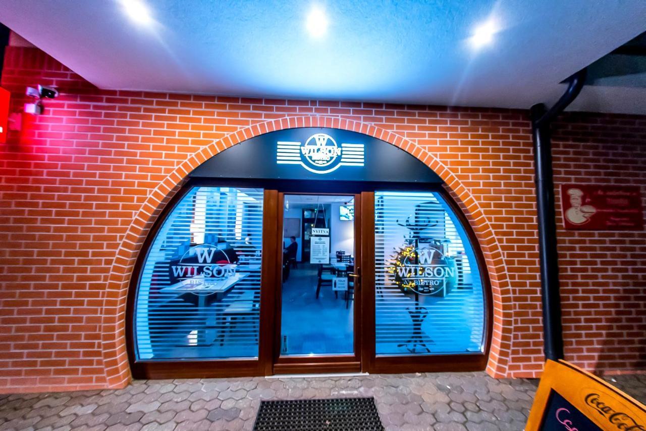 Bed and Breakfast CVSE Clubház és Panzió Cegléd Exterior foto